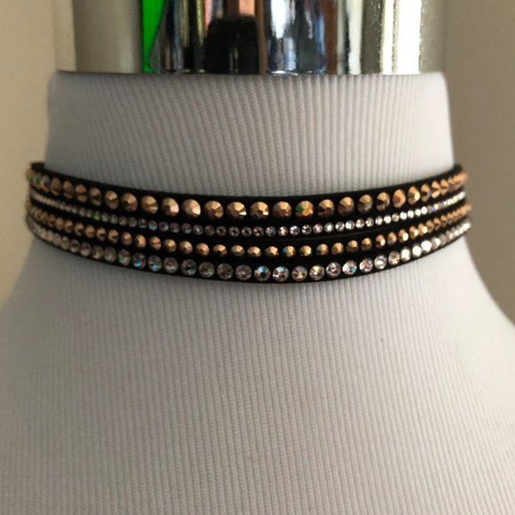 Jewelry - ⬇️❗️ Black Synthetic Leather Rhinestone Choker